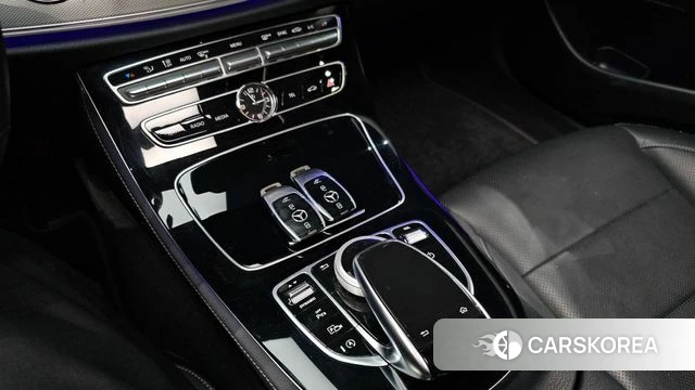 Mercedes-Benz E-Class W213 id 4331581 из Кореи 24