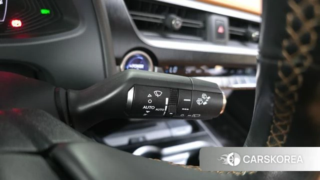 Lexus UX250h id 4351065 из Кореи 24