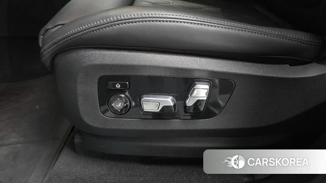 BMW X7 (G07) id 4443091 из Кореи 24