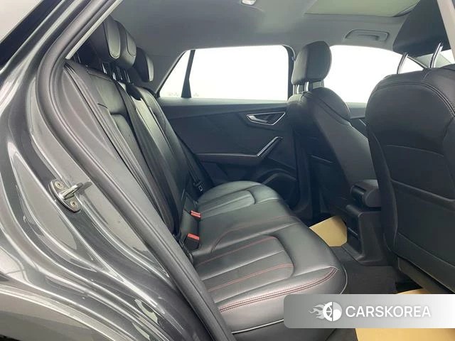 Audi Q2L id 4297678 из Китая 24