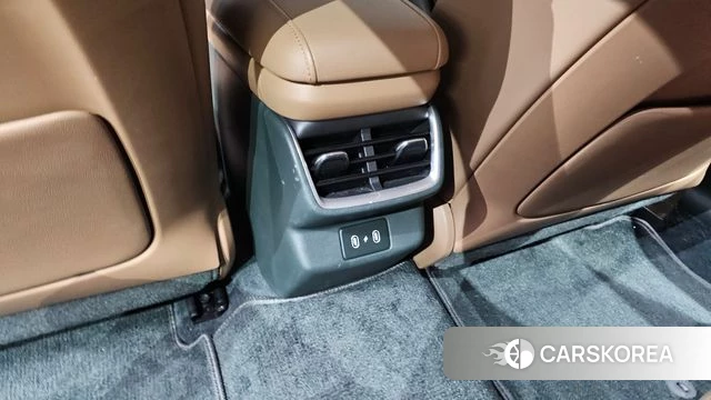 Hyundai Grandeur (GN7) id 4499613 из Кореи 24