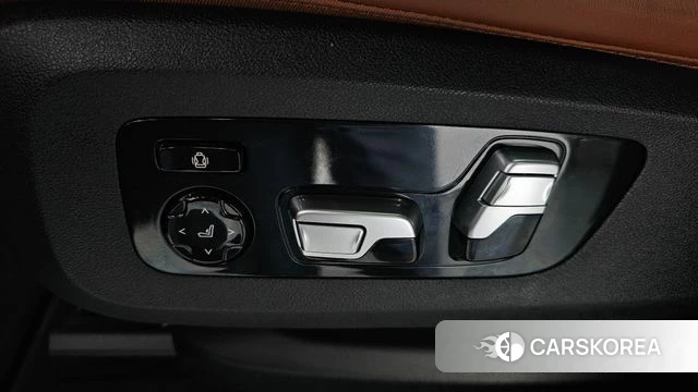 BMW X7 (G07) id 4476899 из Кореи 24