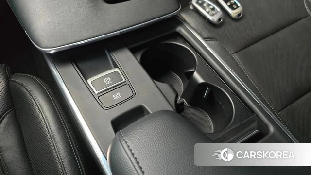 Hyundai The New Grandeur IG id 4534661 из Кореи 24
