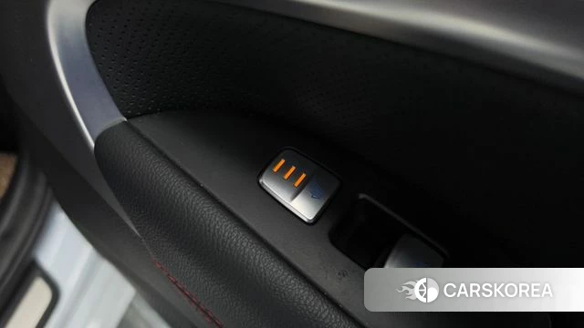 Genesis G70 id 4882441 из Кореи 24