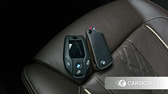 BMW 5 Series (G30) id 4632784 из Кореи 24
