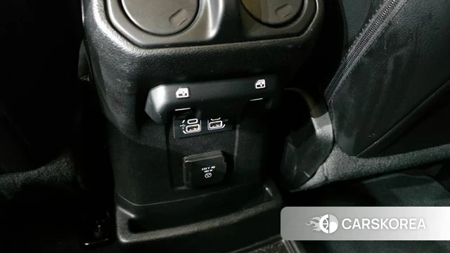 Jeep Wrangler (JL) id 4284996 из Кореи 24