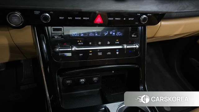 Kia Carnival 4th generation id 4535570 из Кореи 24