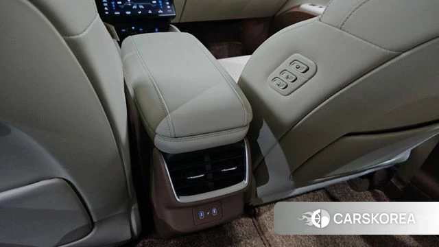 Hyundai Grandeur Hybrid (GN7) id 4640658 из Кореи 24