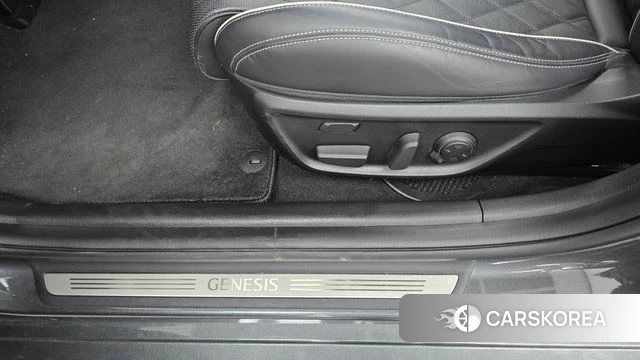 Genesis G70 id 4708487 из Кореи 24