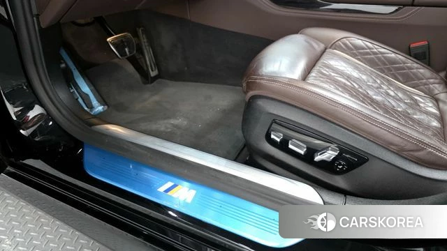 BMW 7 Series (G11) id 4316963 из Кореи 24