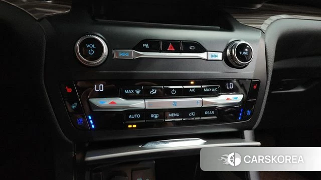 Ford Explorer 6th Generation id 4632436 из Кореи 24