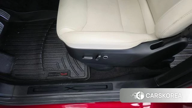 Tesla Model X id 4696472 из Кореи 24