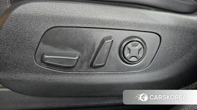 Kia Carnival 4th generation id 4470635 из Кореи 24