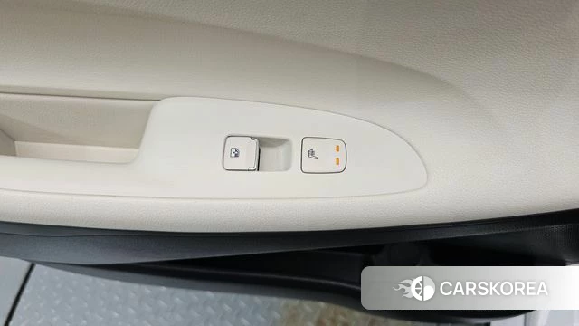 Hyundai The New Grandeur IG Hybrid id 4303517 из Кореи 24