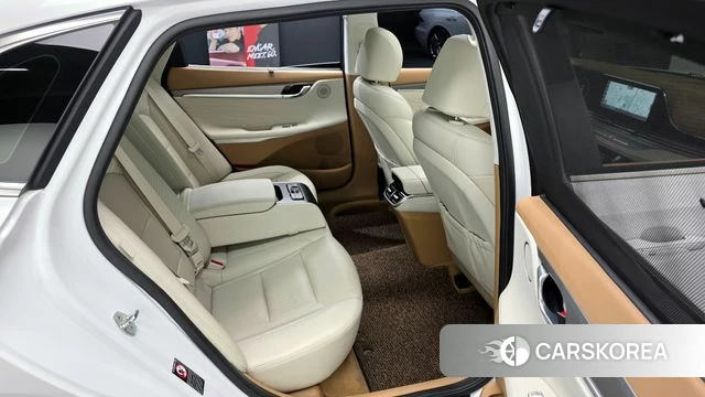 Hyundai The New Grandeur IG id 4195751 из Кореи 24