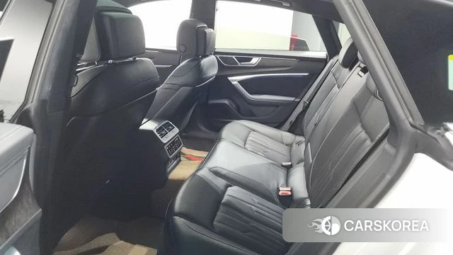 Audi A7 (4K) id 4187639 из Кореи 24