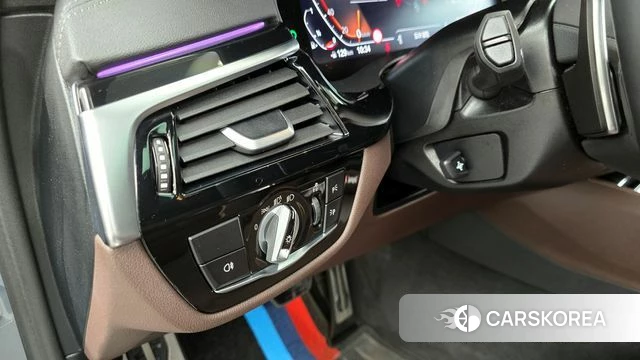 BMW 5 Series (G30) id 4360711 из Кореи 24