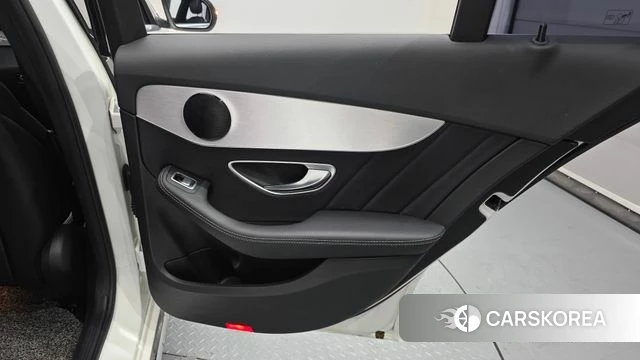 Mercedes-Benz C-Class W205 id 4339509 из Кореи 24