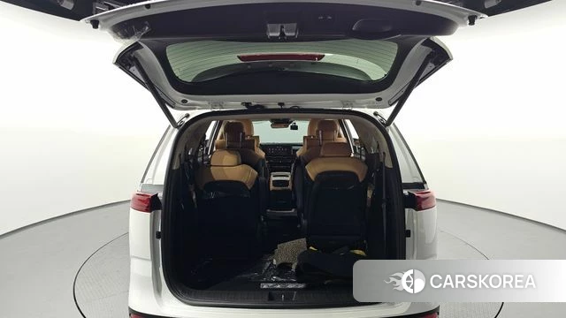 Kia Carnival 4th generation id 4245052 из Кореи 24