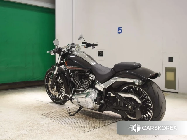 Harley-Davidson Softail Breakout FXBR 1920 id 3945799 из Японии 24