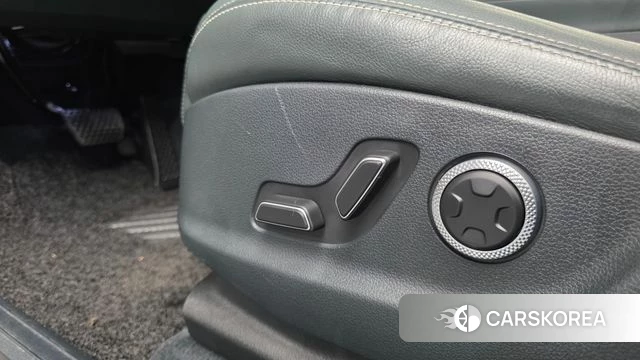 Genesis Electrified GV70 id 4624080 из Кореи 24