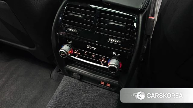 BMW 6 Series GT (G32) id 4409103 из Кореи 24