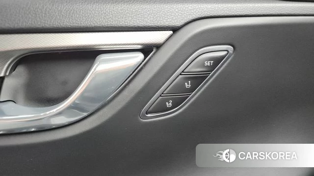 Hyundai The New Grandeur IG Hybrid id 4186559 из Кореи 24