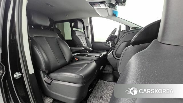 Hyundai Staria id 4682279 из Кореи 24