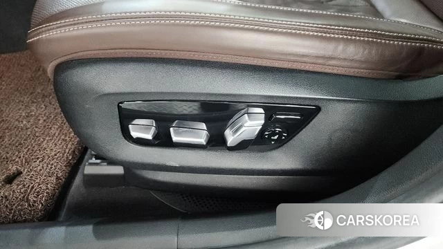 BMW 6 Series GT (G32) id 4574607 из Кореи 24