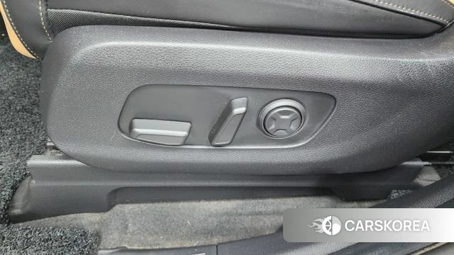 Kia Carnival 4th generation id 4618103 из Кореи 24