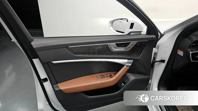 Audi A6 (C8) id 4304203 из Кореи 24