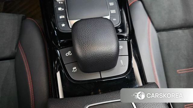 Mercedes-Benz A-Class W177 id 4534140 из Кореи 24