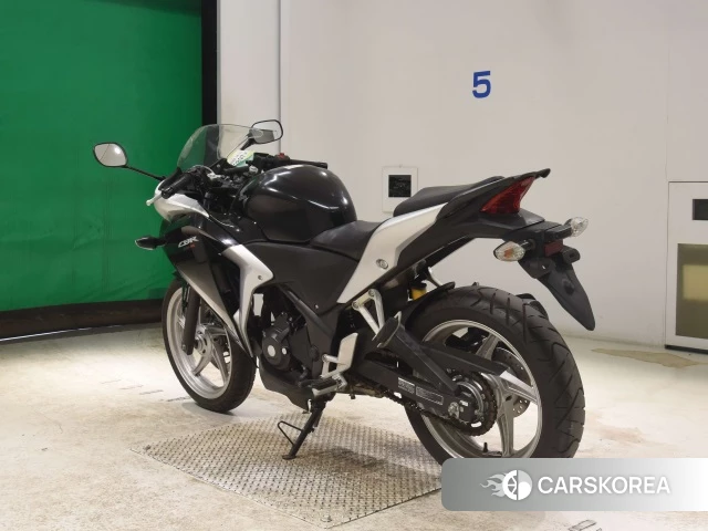 Honda CBR250R id 3946995 из Японии 24