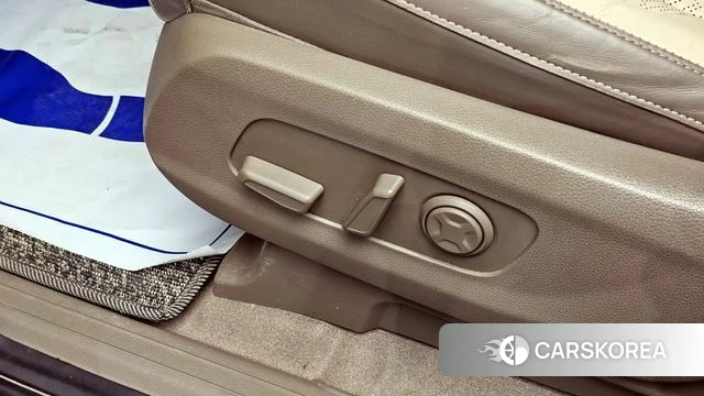 Kia Carnival 4th generation id 4267122 из Кореи 24