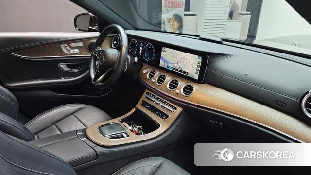Mercedes-Benz E-Class W213 id 4383584 из Кореи 24