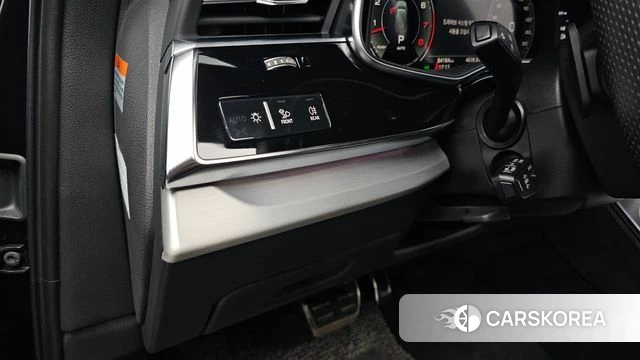 Audi Q7 (4M) id 4893773 из Кореи 24