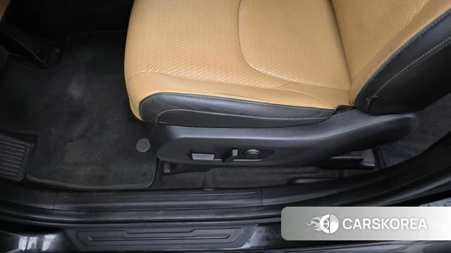 Kia Carnival 4th generation id 4584986 из Кореи 24