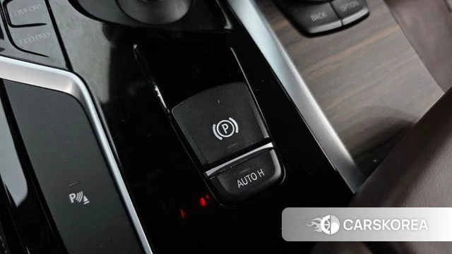 BMW 5 Series (G30) id 4746868 из Кореи 24