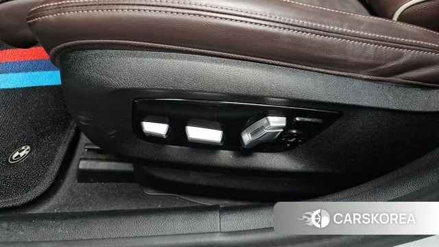 BMW 5 Series (G30) id 4294219 из Кореи 24