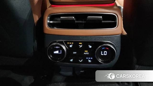 Genesis GV70 id 4401826 из Кореи 24