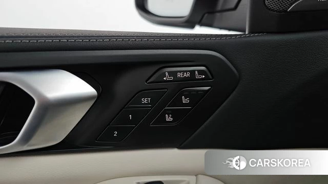 BMW X7 (G07) id 4242788 из Кореи 24