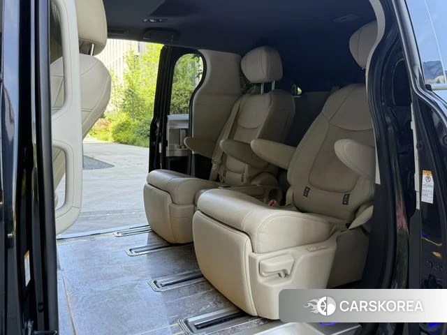 Toyota Saina id 4272887 из Китая 24
