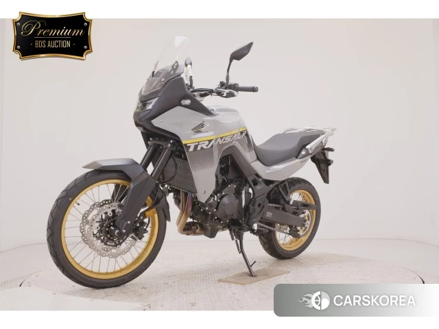 Honda TRANSALP XL750 id 4184949 из Японии 24