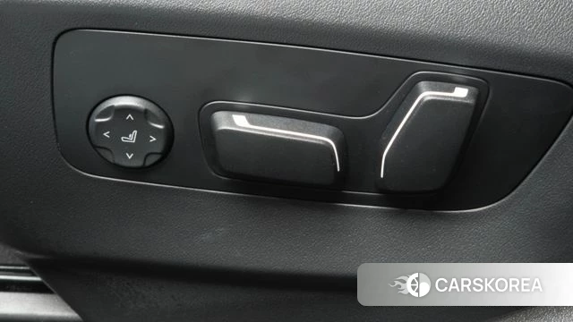 BMW 5 Series (G60) id 4499727 из Кореи 24