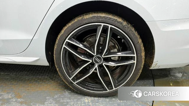 Audi A4 (B9) id 4356345 из Кореи 24