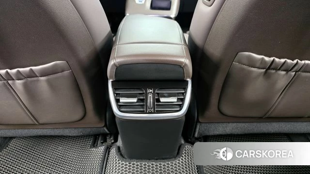Hyundai The New Grandeur IG Hybrid id 4317708 из Кореи 24