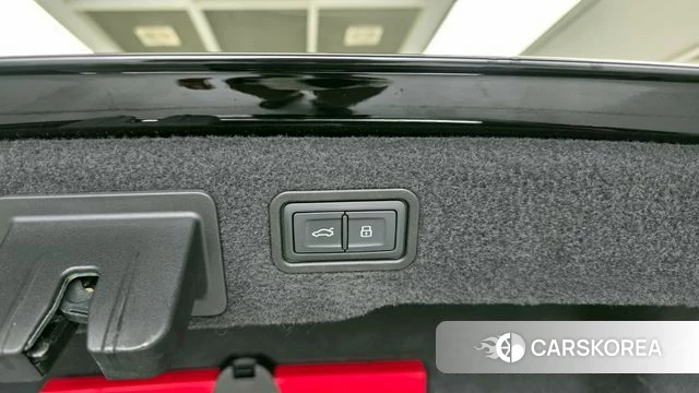 Audi A8 (D5) id 4303850 из Кореи 24