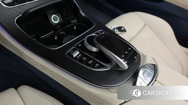 Mercedes-Benz E-Class W213 id 4543375 из Кореи 24