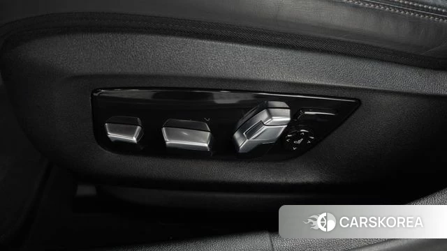 BMW 5 Series (G30) id 4764385 из Кореи 24