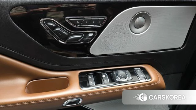 Lincoln Aviator 2nd generation id 4489817 из Кореи 24